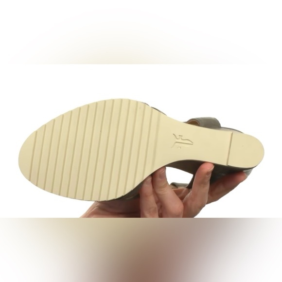 frye gray maye fisherman wedge sandals size 7.5 - Picture 8 of 11